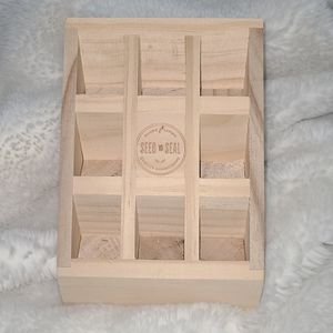 Essential oil holder